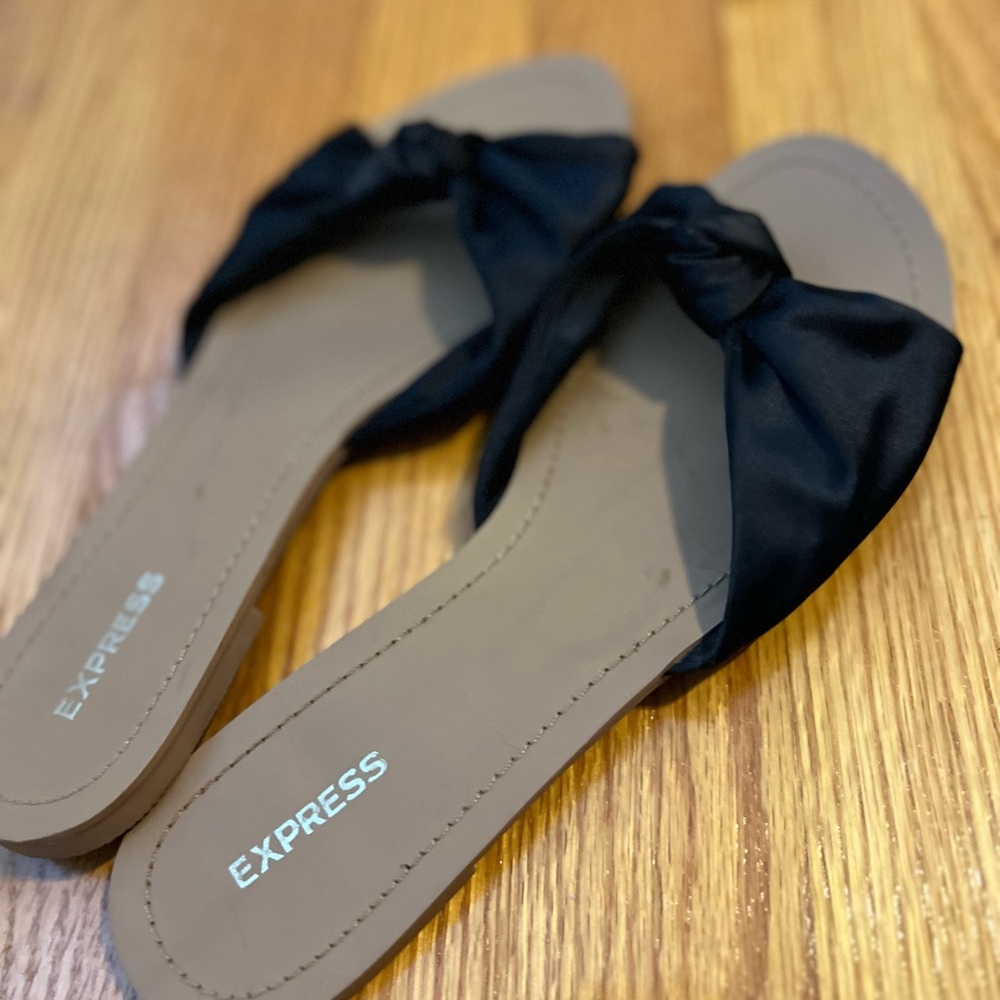 Express satin tie knot sandals